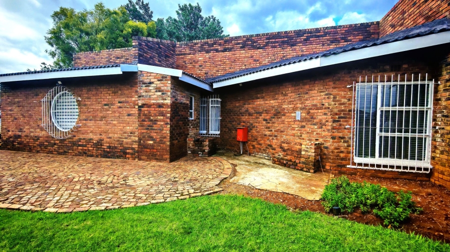 3 Bedroom Property for Sale in Meyerton Park Gauteng