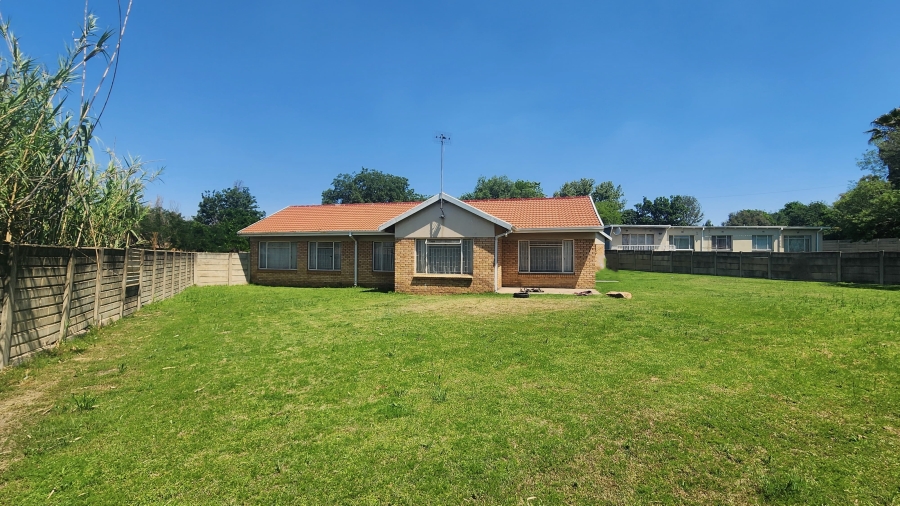 3 Bedroom Property for Sale in Rensburg Gauteng