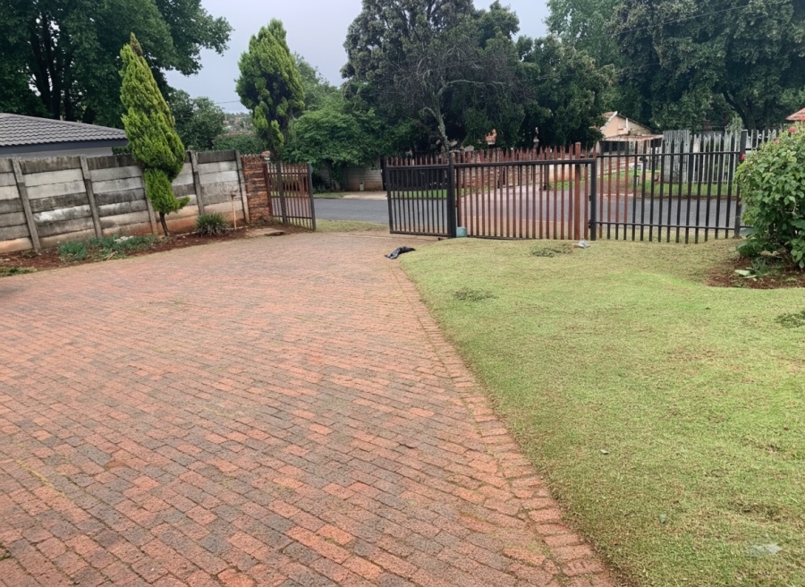 3 Bedroom Property for Sale in Rant En Dal Gauteng