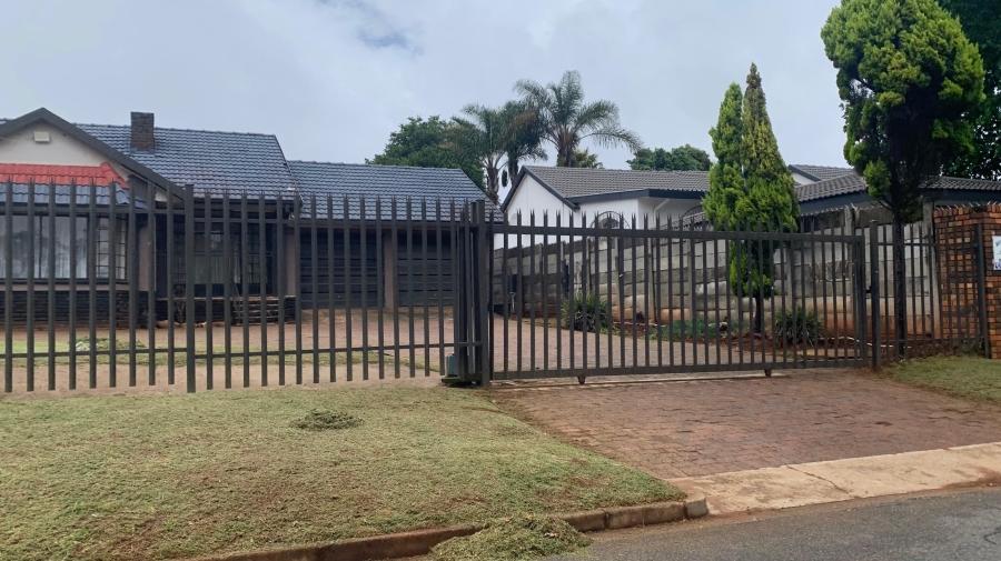 3 Bedroom Property for Sale in Rant En Dal Gauteng