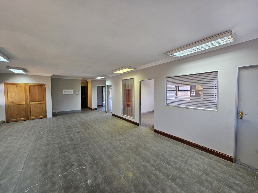 To Let commercial Property for Rent in Lyttelton Manor Gauteng