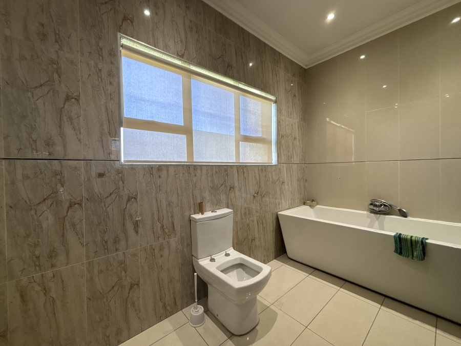 4 Bedroom Property for Sale in Rynfield Gauteng