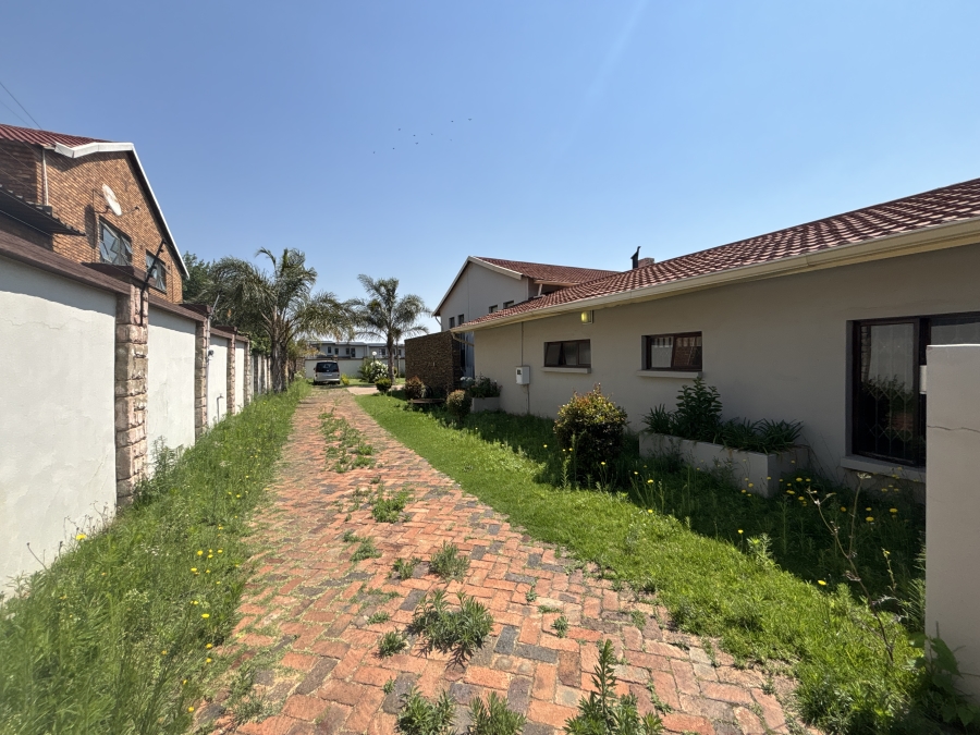4 Bedroom Property for Sale in Rynfield Gauteng