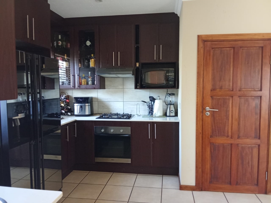 3 Bedroom Property for Sale in Randhart Gauteng