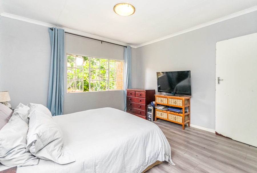 1 Bedroom Property for Sale in Zwartkop Gauteng