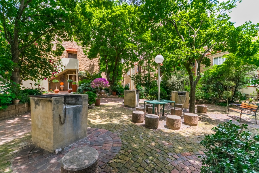 1 Bedroom Property for Sale in Zwartkop Gauteng