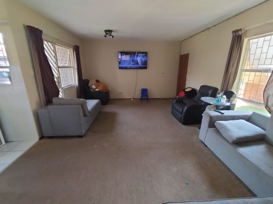 2 Bedroom Property for Sale in Pomona Gauteng
