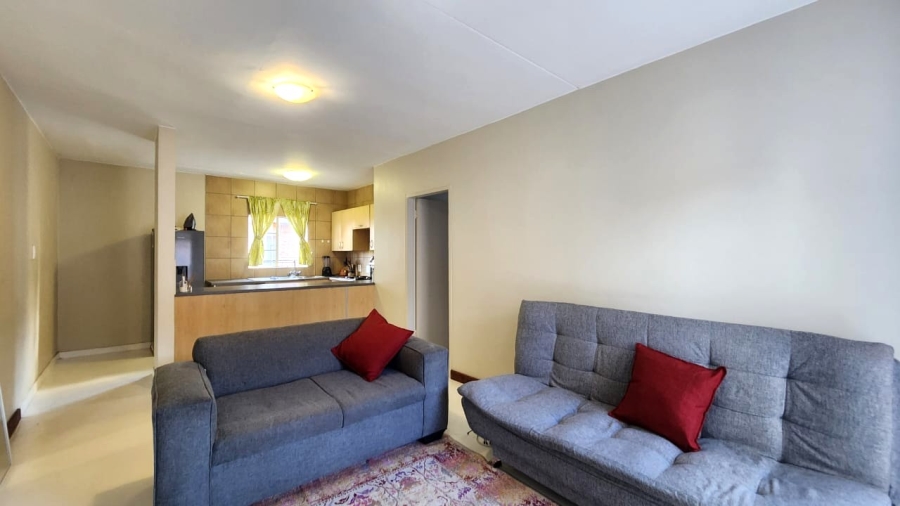 1 Bedroom Property for Sale in Newmark Estate Gauteng