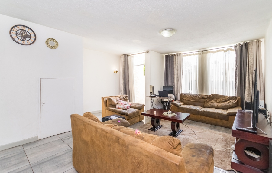 3 Bedroom Property for Sale in Blackheath Gauteng