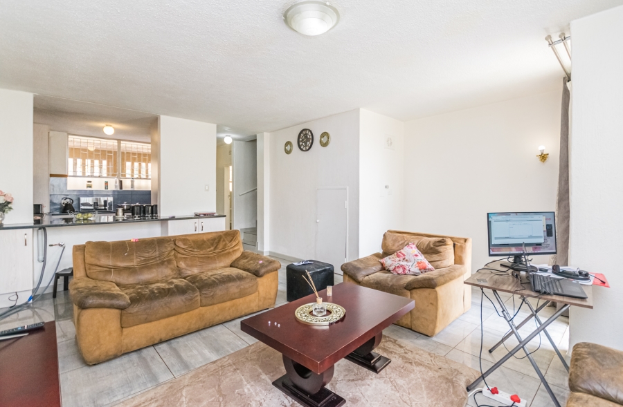 3 Bedroom Property for Sale in Blackheath Gauteng