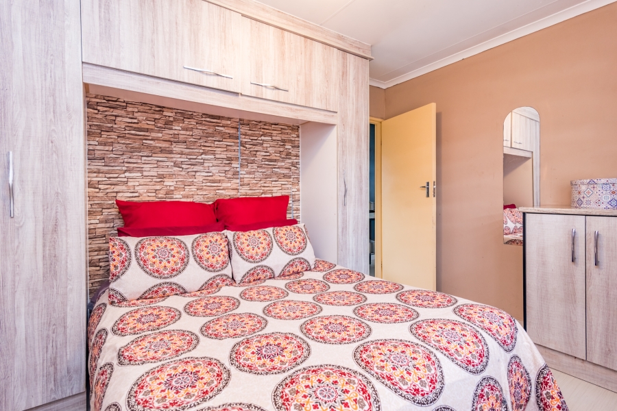 3 Bedroom Property for Sale in Protea Glen Gauteng