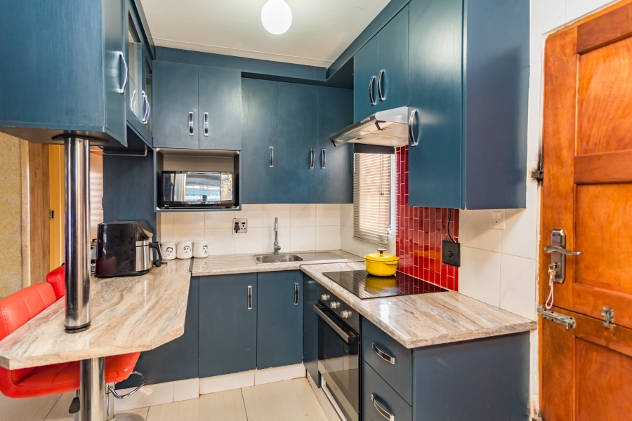 3 Bedroom Property for Sale in Protea Glen Gauteng