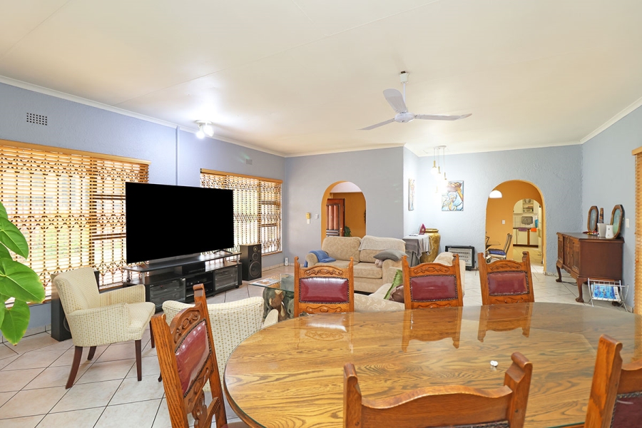 3 Bedroom Property for Sale in Helikonpark Gauteng