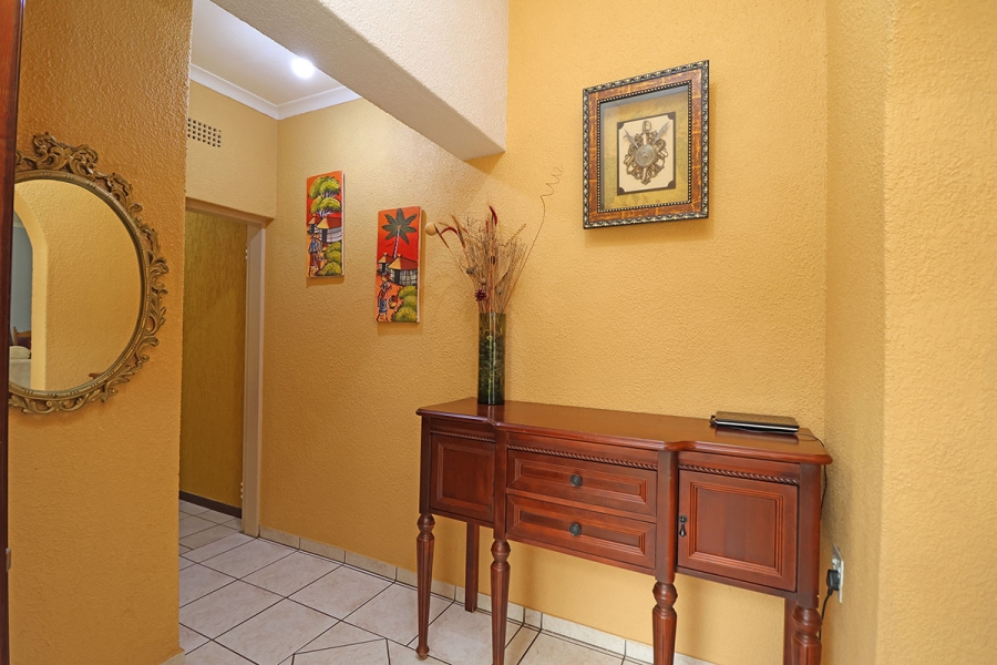 3 Bedroom Property for Sale in Helikonpark Gauteng