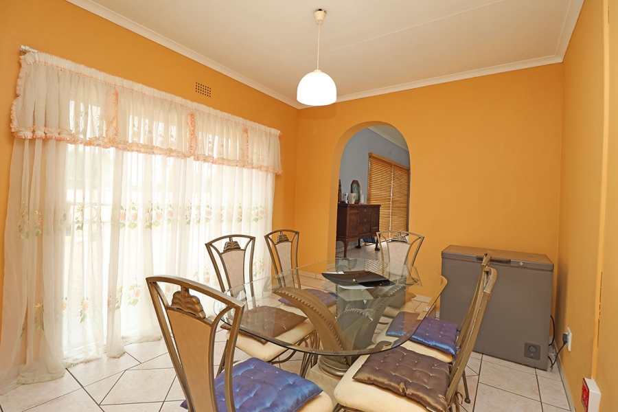 3 Bedroom Property for Sale in Helikonpark Gauteng