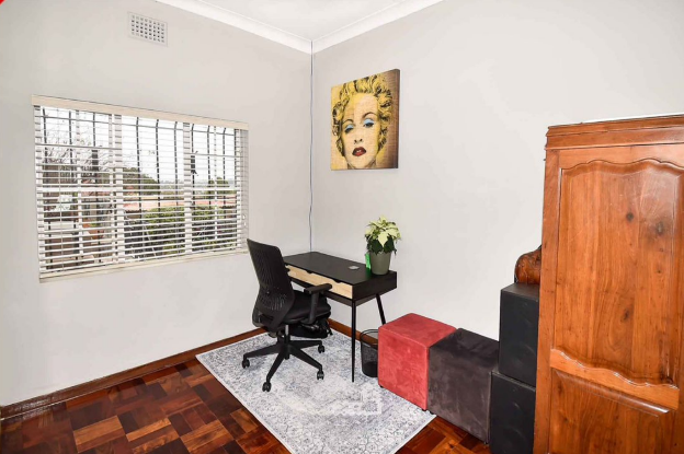 3 Bedroom Property for Sale in Discovery Gauteng