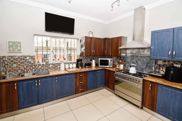 3 Bedroom Property for Sale in Discovery Gauteng