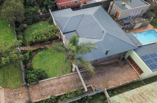 3 Bedroom Property for Sale in Discovery Gauteng