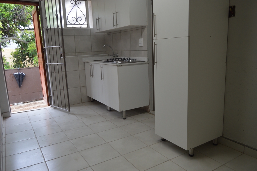 To Let 1 Bedroom Property for Rent in Monument Gauteng