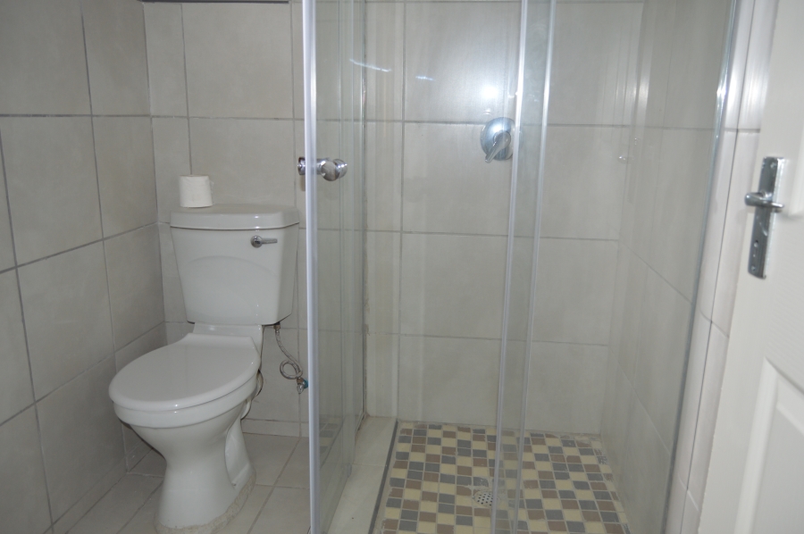 To Let 1 Bedroom Property for Rent in Monument Gauteng