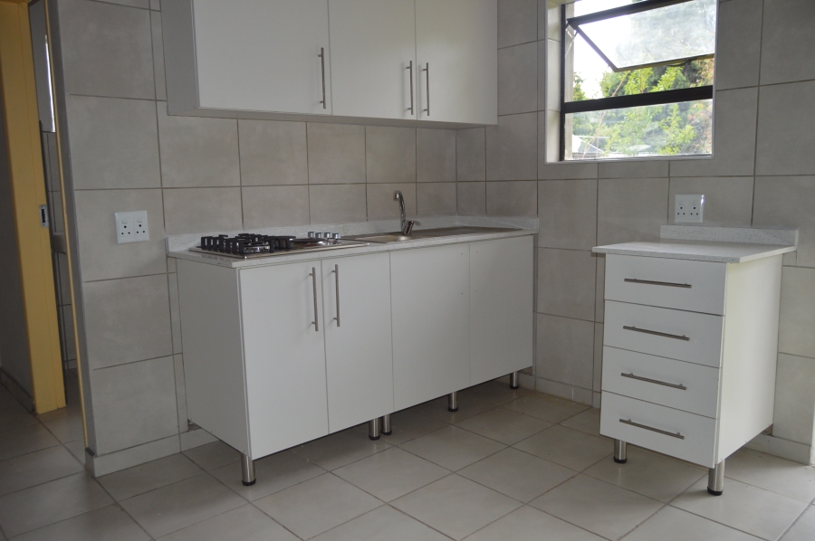 To Let 1 Bedroom Property for Rent in Monument Gauteng