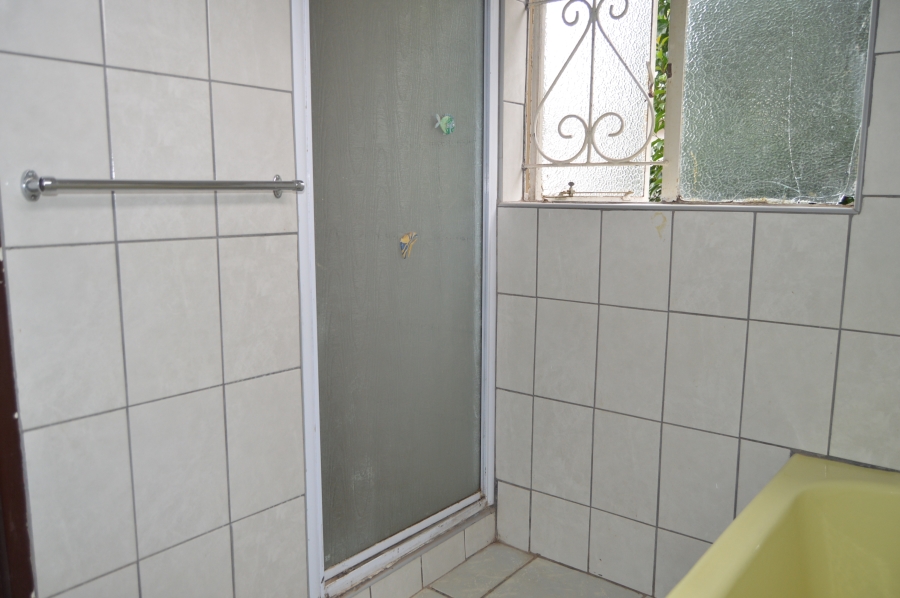 To Let 1 Bedroom Property for Rent in Monument Gauteng