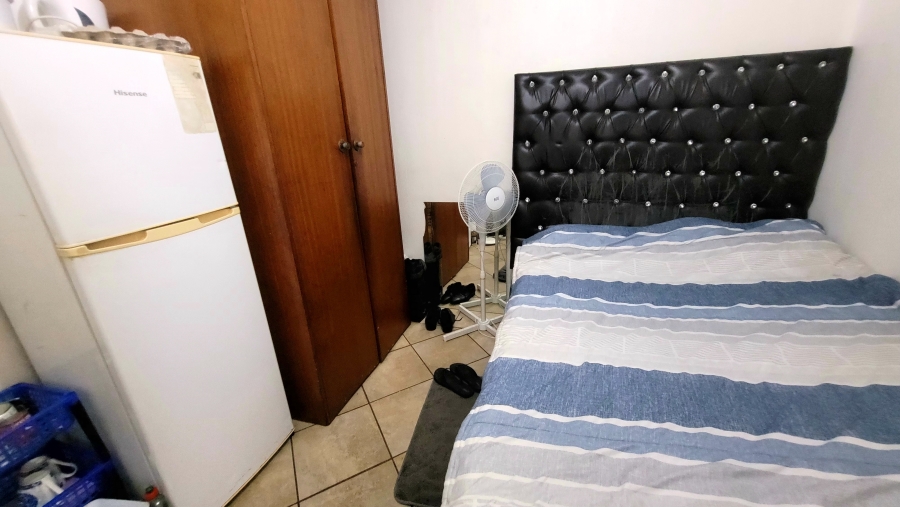 2 Bedroom Property for Sale in Sunnyside Gauteng