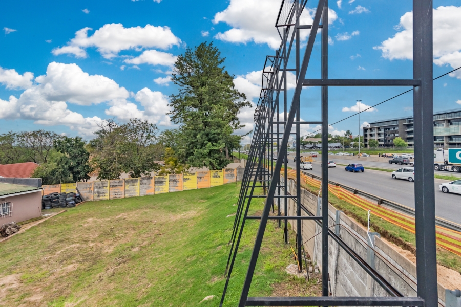 8 Bedroom Property for Sale in Fourways Gauteng