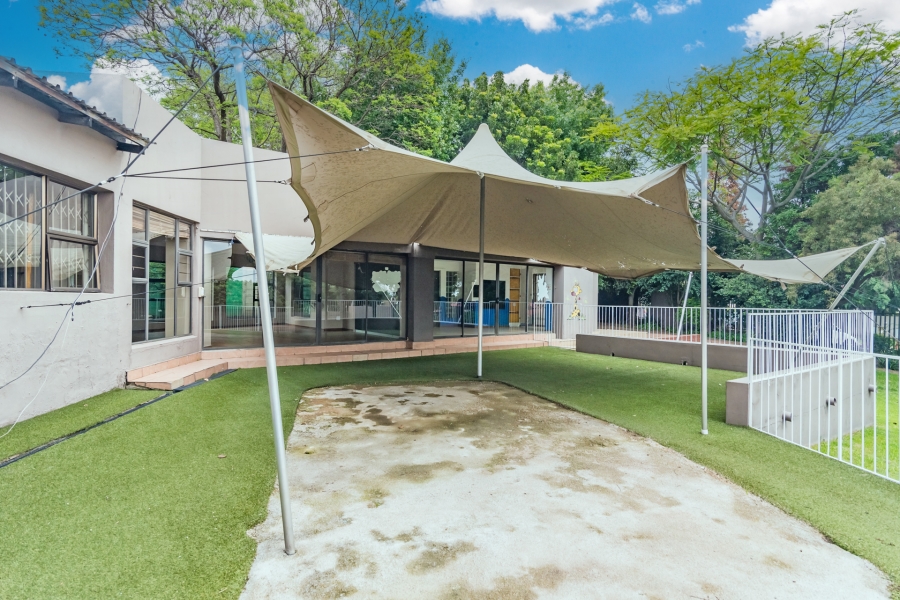 8 Bedroom Property for Sale in Fourways Gauteng