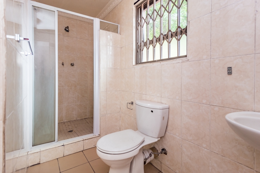 8 Bedroom Property for Sale in Fourways Gauteng