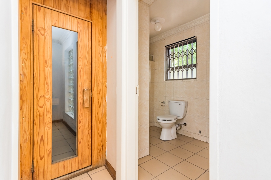 8 Bedroom Property for Sale in Fourways Gauteng