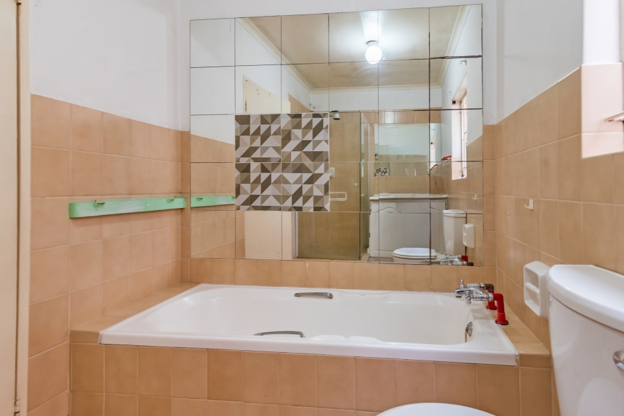 8 Bedroom Property for Sale in Fourways Gauteng