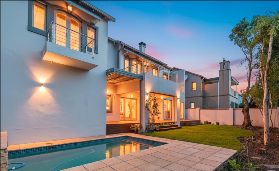 3 Bedroom Property for Sale in Broadacres Gauteng