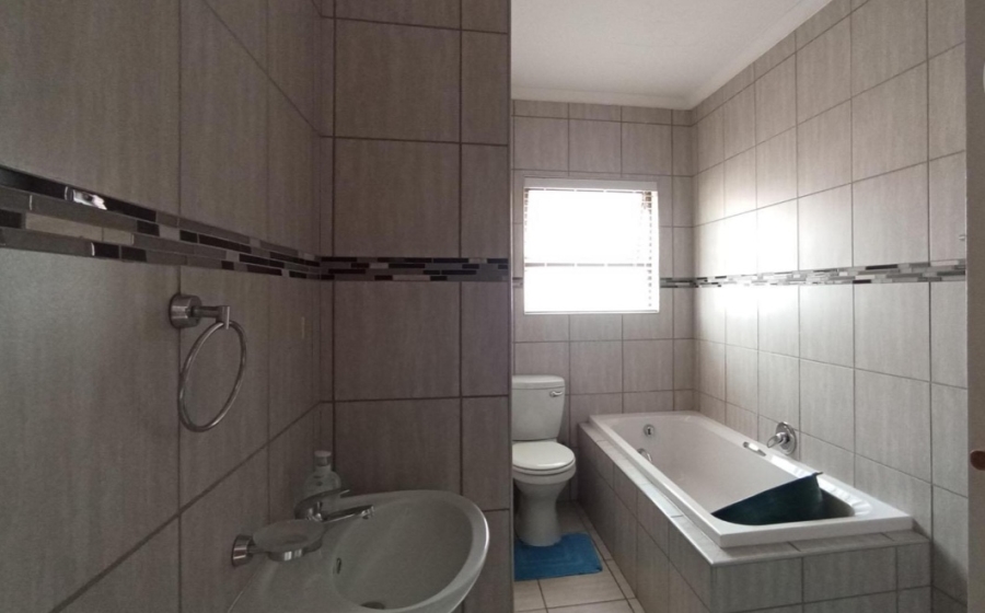 3 Bedroom Property for Sale in Willow Park Manor Gauteng