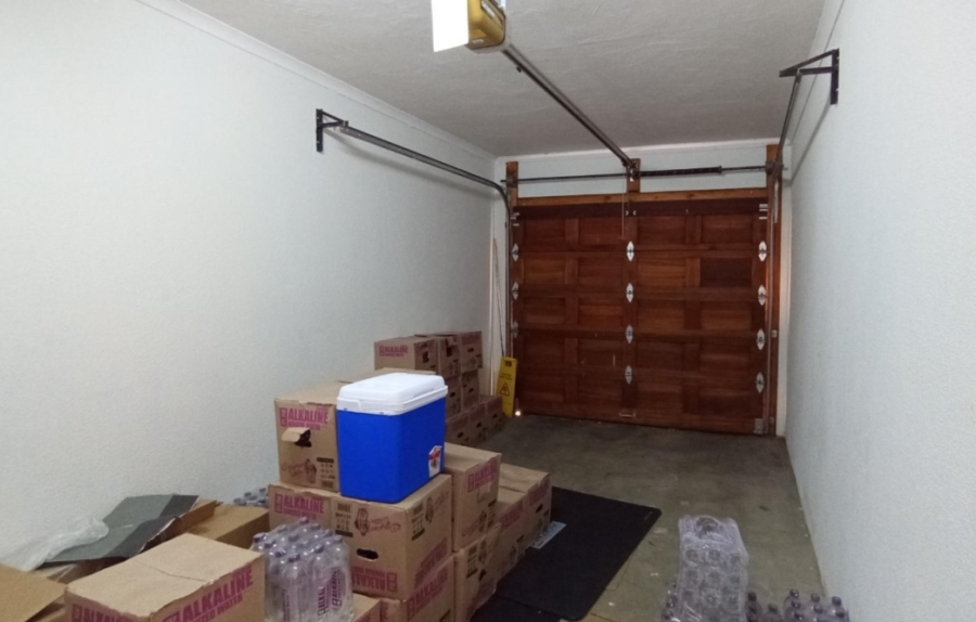 3 Bedroom Property for Sale in Willow Park Manor Gauteng