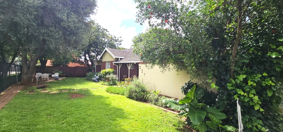 4 Bedroom Property for Sale in Wierda Park Gauteng