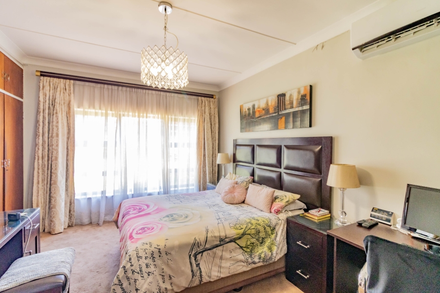 3 Bedroom Property for Sale in Edleen Gauteng