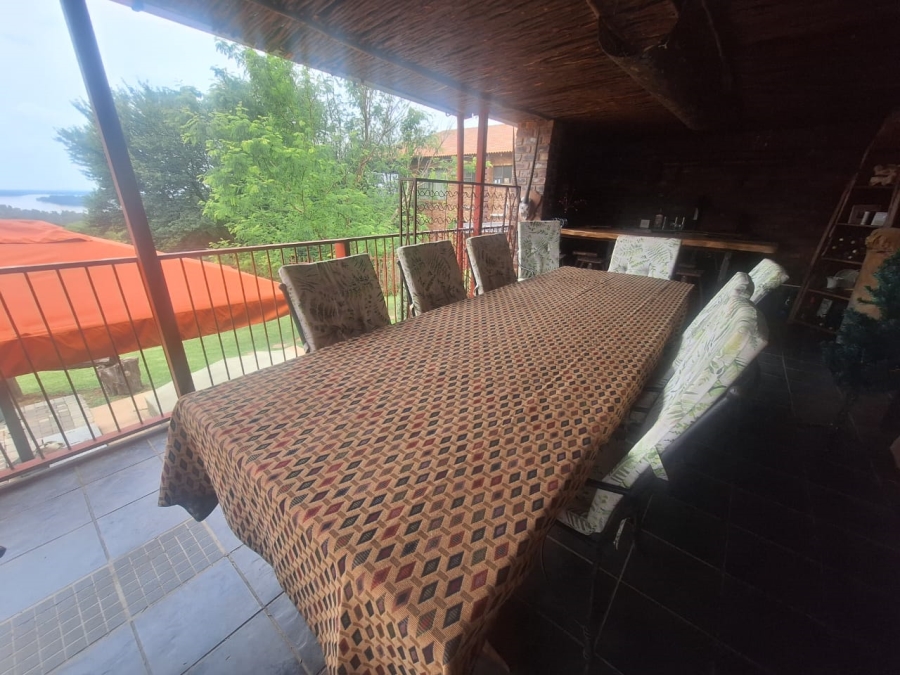 5 Bedroom Property for Sale in Vaal Marina Gauteng