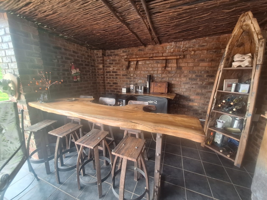 5 Bedroom Property for Sale in Vaal Marina Gauteng