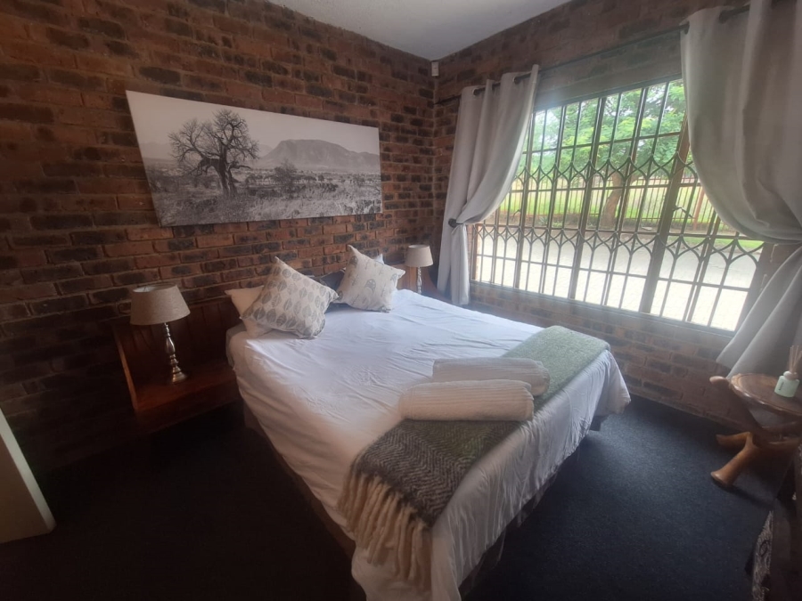 5 Bedroom Property for Sale in Vaal Marina Gauteng