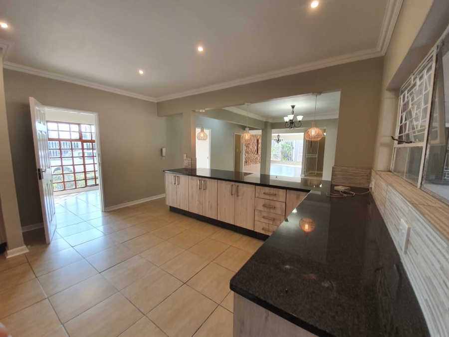 4 Bedroom Property for Sale in Freeway Park Gauteng