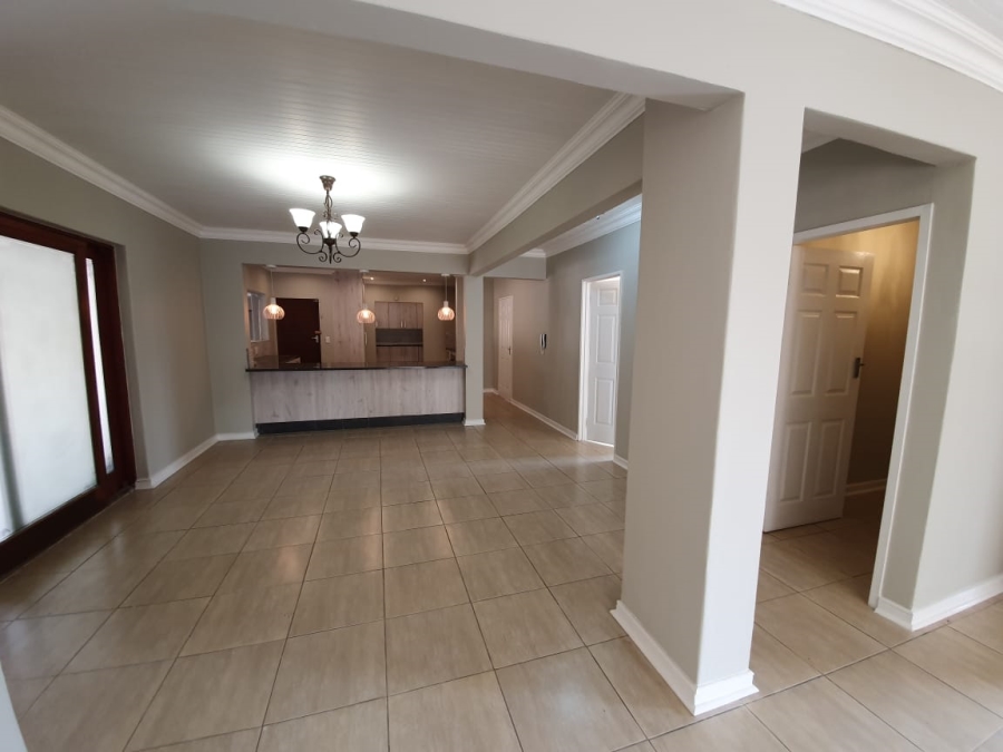 4 Bedroom Property for Sale in Freeway Park Gauteng