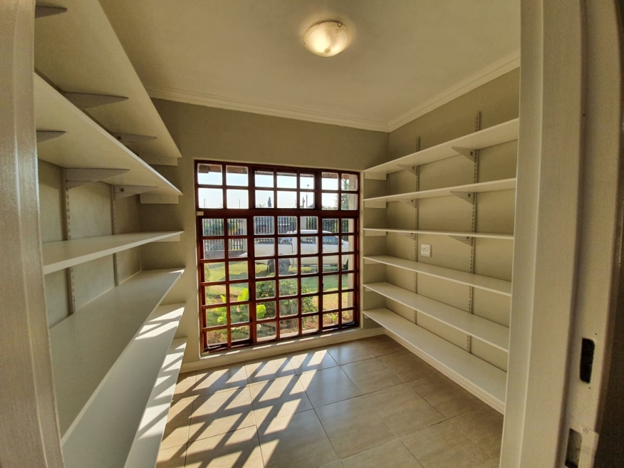 4 Bedroom Property for Sale in Freeway Park Gauteng