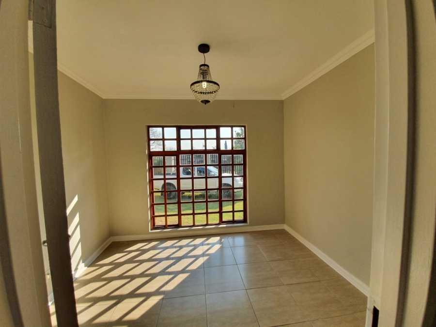 4 Bedroom Property for Sale in Freeway Park Gauteng