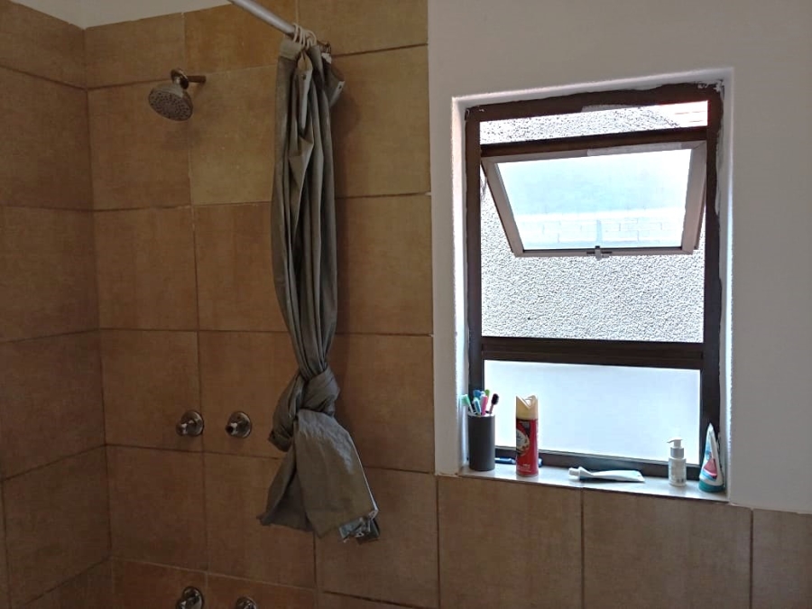 2 Bedroom Property for Sale in Albertsdal Gauteng