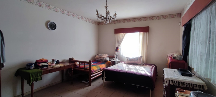 5 Bedroom Property for Sale in Eldoraigne Gauteng