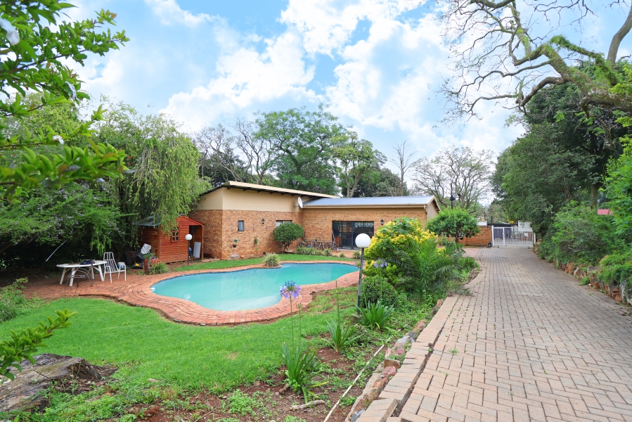 3 Bedroom Property for Sale in Bramley Gauteng
