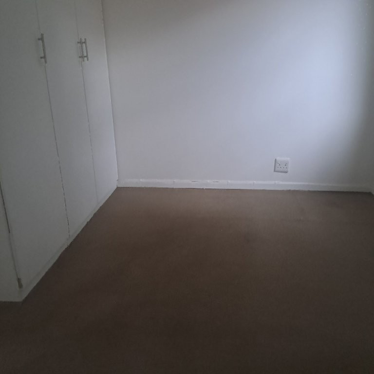 To Let 1 Bedroom Property for Rent in Orange Grove Gauteng