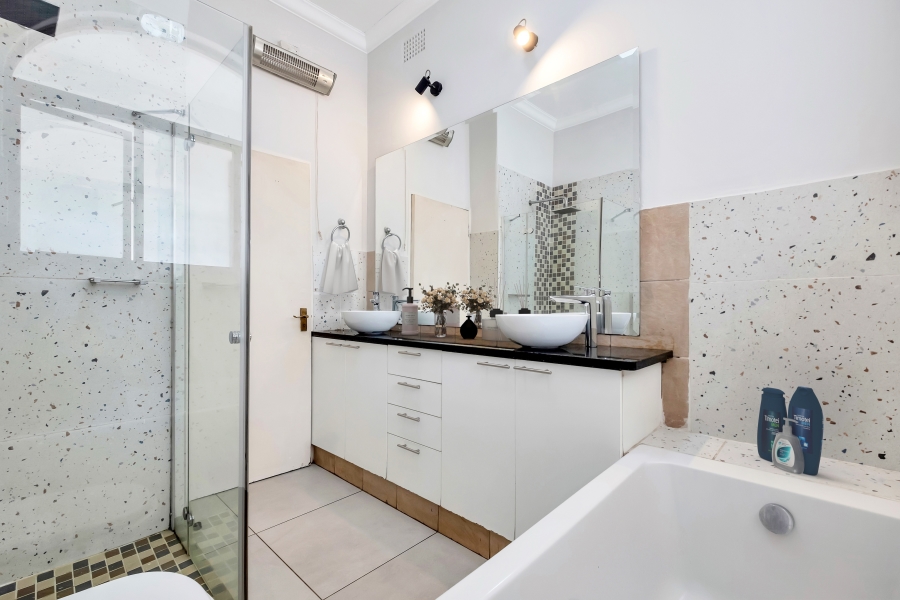 3 Bedroom Property for Sale in Emmarentia Gauteng