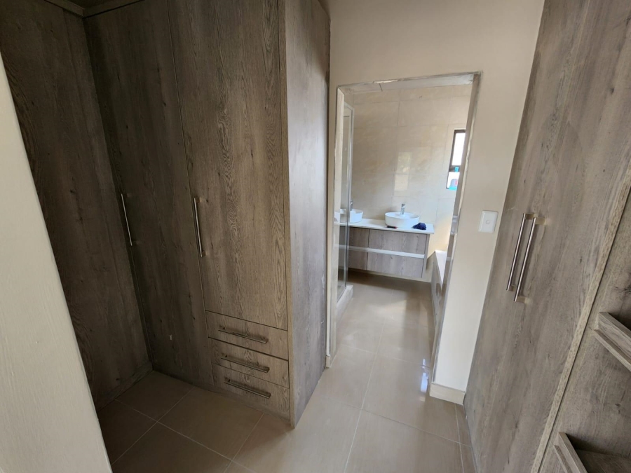 4 Bedroom Property for Sale in Zambezi Manor Lifestyle Estate Gauteng